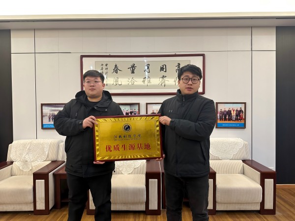 70678f8a869b8e0fa4c48fe5ba43ebf(1).jpg 70678f8a869b8e0fa4c48fe5ba43ebf(1).jpg